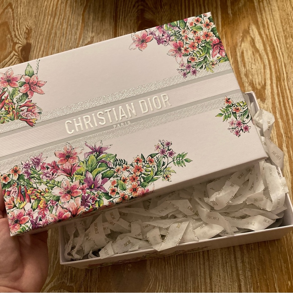 Dior Box